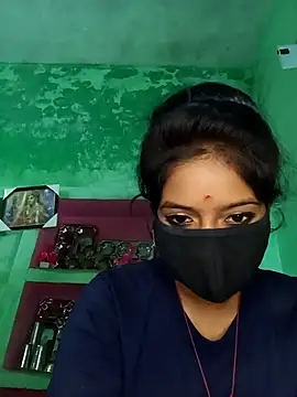 Snapshot of Soniya_Love143 chatting on September 27, 7:24 am Soniya Love143 online show from September 27, 7:24 am