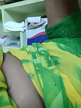 navyasree143 online show from March 25, 12:11 pm