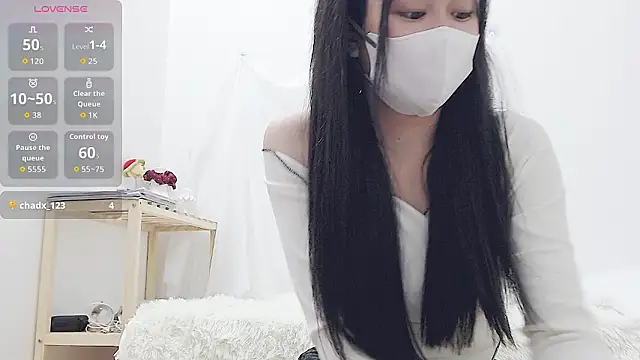 Snapshot of Moj005jp_xo98 chatting on January 7, 7:05 pm Moj005jp xo98 online show from January 7, 7:05 pm