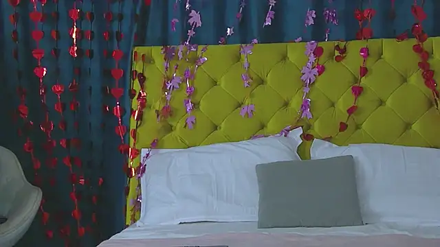 RubyHills online show from February 14, 5:04 am