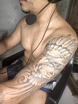 Snapshot of gtzmoreno chatting on February 13, 6:31 am gtzmoreno online show from February 13, 6:31 am