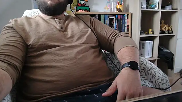 Snapshot of chubbear_fr chatting on September 25, 1:04 pm chubbear fr online show from September 25, 1:04 pm