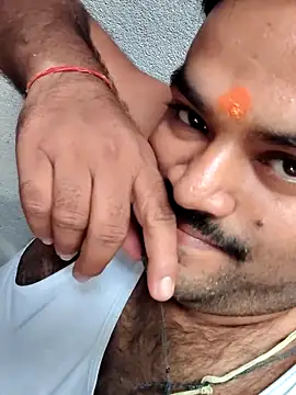 desiyouth94 online show from October 28, 8:07 am