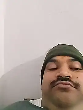 desiyouth94 online show from December 14, 1:38 pm