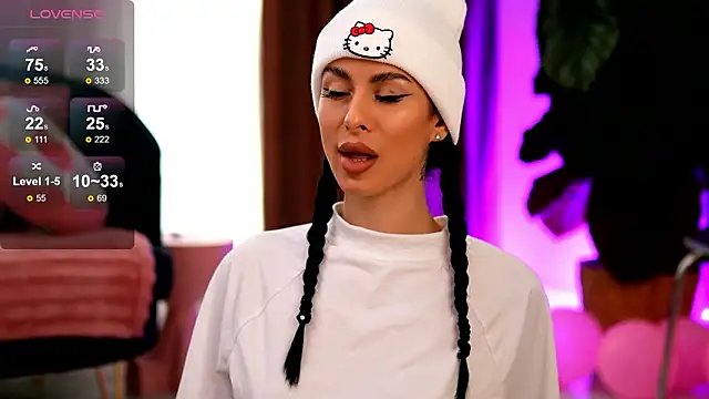 EvaAmanti online show from March 11, 9:59 am