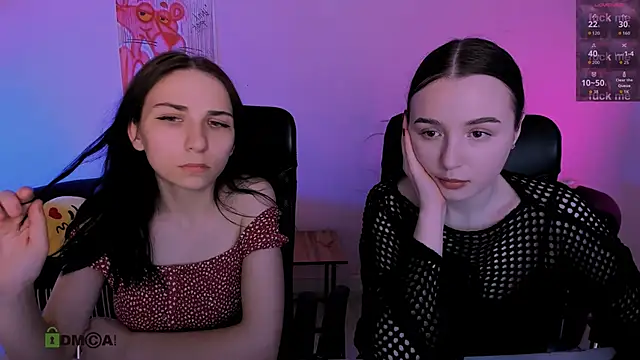 Snapshot of leslie_bird chatting on February 9, 12:53 pm leslie bird online show from February 9, 12:53 pm