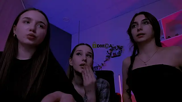 leslie bird online show from March 30, 3:46 pm