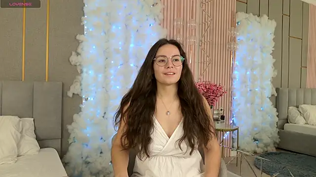 Snapshot of GabiBatista chatting on October 15, 5:07 am GabiBatista online show from October 15, 5:07 am