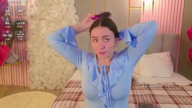 Snapshot of GabiBatista chatting on February 9, 5:11 am GabiBatista online show from February 9, 5:11 am