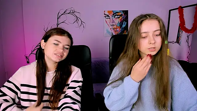 rebecca smile online show from November 16, 1:17 pm