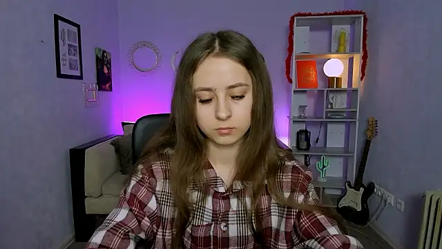 rebecca smile online show from February 4, 7:03 am