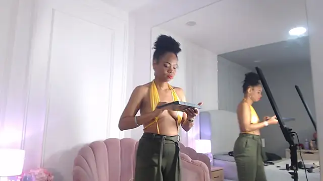 ChantalGarner online show from May 8, 1:49 pm
