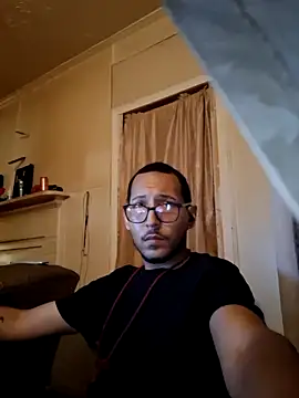 ThrowedWorldWide online show from November 26, 5:30 am