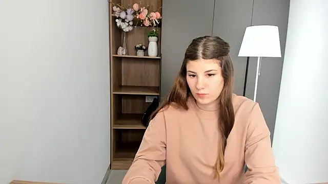 Snapshot of ShawneeZissler chatting on September 26, 7:56 am ShawneeZissler online show from September 26, 7:56 am