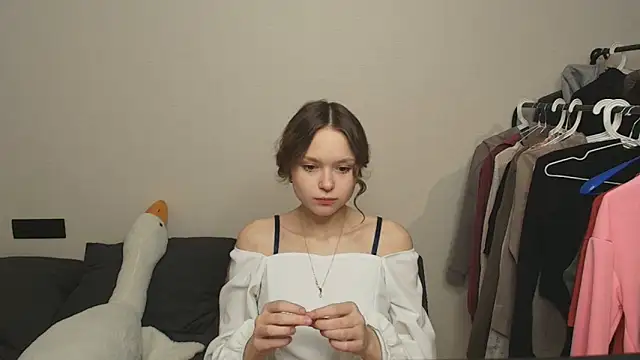 Snapshot of CandyPiggy chatting on October 18, 2:18 pm CandyPiggy online show from October 18, 2:18 pm