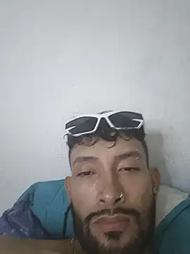 kingbickcockDn online show from February 3, 6:40 am