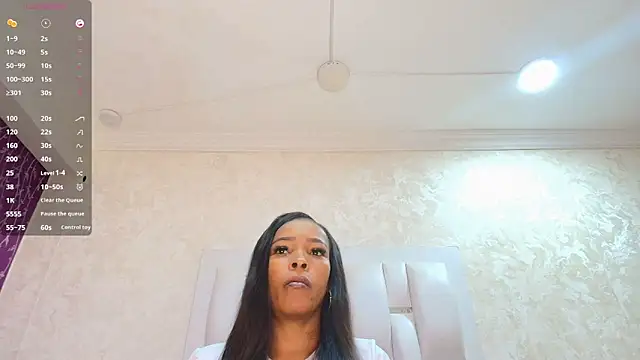 Snapshot of Layla_lell chatting on March 29, 12:16 pm Layla lell online show from March 29, 12:16 pm