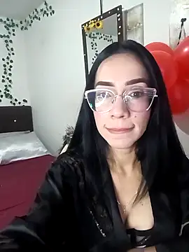 YaraDuartee online show from February 26, 7:46 pm