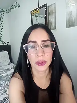 YaraDuartee online show from March 6, 11:23 pm