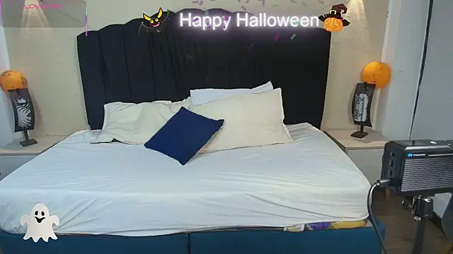 GabySweett  online show from November 2, 1:35 pm