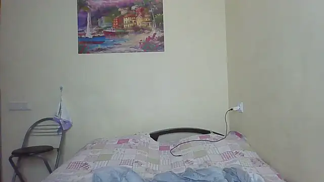 QueenMomyS online show from January 11, 1:38 pm