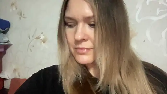 Milysoren online show from February 5, 8:02 pm