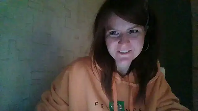 Arivonne online show from April 4, 11:57 pm