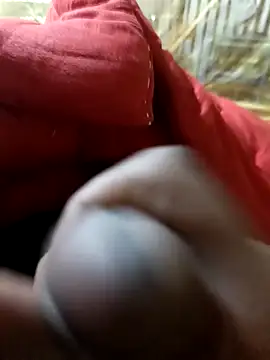 Snapshot of WrongAngle30 chatting on November 27, 7:05 pm WrongAngle30 online show from November 27, 7:05 pm