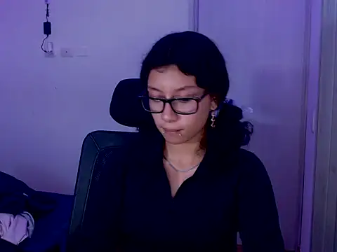 Ivonnybonn online show from January 16, 12:03 am