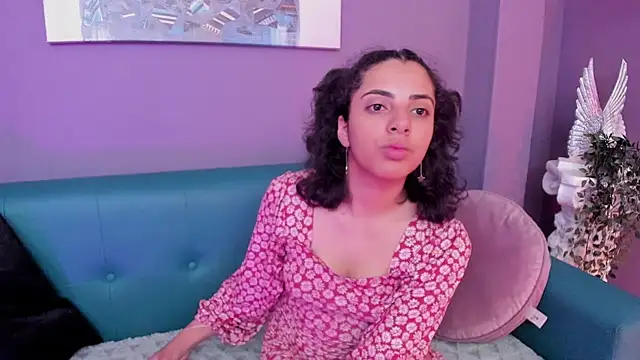 Alessiia   online show from December 17, 3:12 am