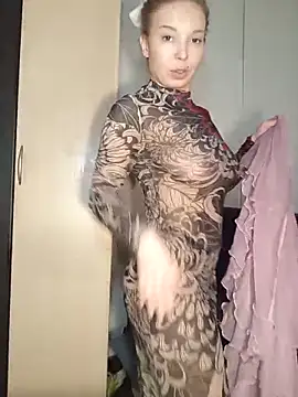 Snapshot of Conny_Shellie chatting on March 5, 9:49 am Conny Shellie online show from March 5, 9:49 am