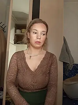 Snapshot of Conny_Shellie chatting on March 15, 7:36 am Conny Shellie online show from March 15, 7:36 am