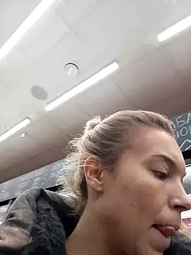 Snapshot of Conny_Shellie chatting on March 28, 9:20 am Conny Shellie online show from March 28, 9:20 am