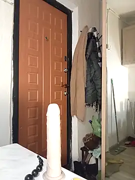 Snapshot of Conny_Shellie chatting on April 2, 6:00 am Conny Shellie online show from April 2, 6:00 am