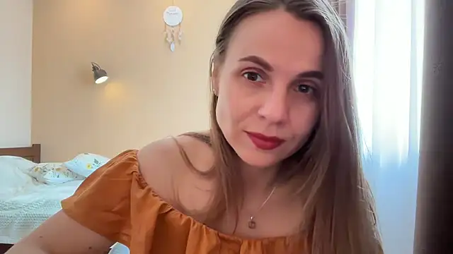 AnnieLove7722 online show from May 12, 7:49 am