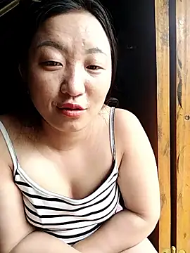 zhen-zo online show from May 18, 2:18 am