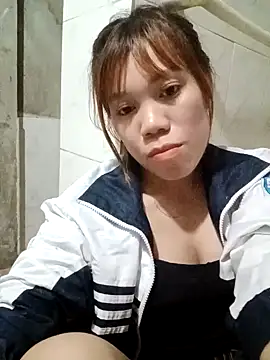 Snapshot of nhinhi-sexy chatting on October 2, 2:13 pm nhinhi-sexy online show from October 2, 2:13 pm