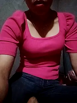 Snapshot of nhinhi-sexy chatting on November 2, 10:50 am nhinhi-sexy online show from November 2, 10:50 am