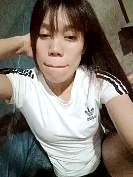 Snapshot of nhinhi-sexy chatting on November 8, 12:38 pm nhinhi-sexy online show from November 8, 12:38 pm