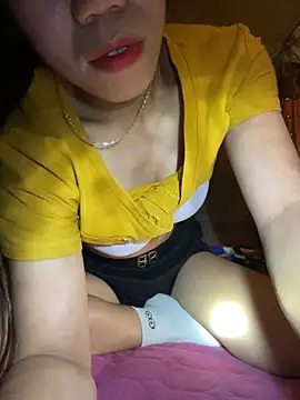 Snapshot of nhinhi-sexy chatting on November 11, 8:31 pm nhinhi-sexy online show from November 11, 8:31 pm