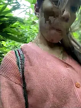 Snapshot of nhinhi-sexy chatting on November 26, 9:32 am nhinhi-sexy online show from November 26, 9:32 am