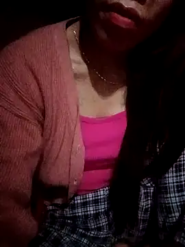 Snapshot of nhinhi-sexy chatting on December 1, 10:26 pm nhinhi-sexy online show from December 1, 10:26 pm