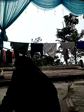 Snapshot of nhinhi-sexy chatting on December 4, 7:06 am nhinhi-sexy online show from December 4, 7:06 am