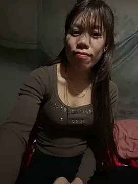 Snapshot of nhinhi-sexy chatting on December 4, 7:11 pm nhinhi-sexy online show from December 4, 7:11 pm