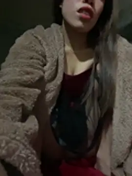 Snapshot of nhinhi-sexy chatting on January 15, 11:30 pm nhinhi-sexy online show from January 15, 11:30 pm