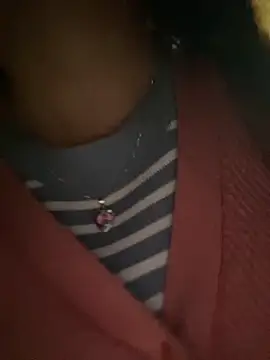 Snapshot of nhinhi-sexy chatting on February 7, 7:12 am nhinhi-sexy online show from February 7, 7:12 am