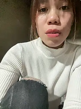 Snapshot of nhinhi-sexy chatting on February 11, 11:04 am nhinhi-sexy online show from February 11, 11:04 am