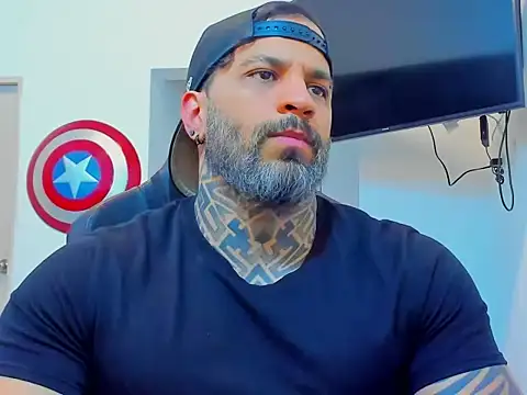 JoshRigby online show from December 2, 8:26 pm