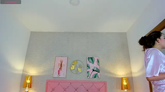 kendallspears 1 online show from December 1, 3:55 am