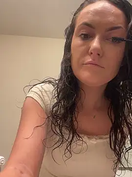 sexybriiiixoxo online show from May 17, 4:25 pm